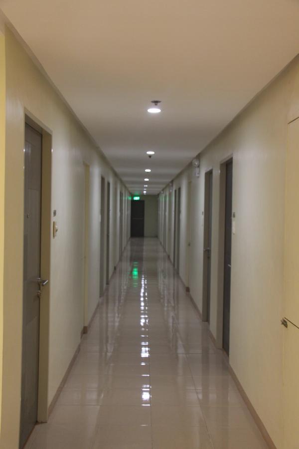 2205 Suites Lucena Exterior photo